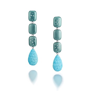 Carved turquoise and diamonds earrings in gold and titanium