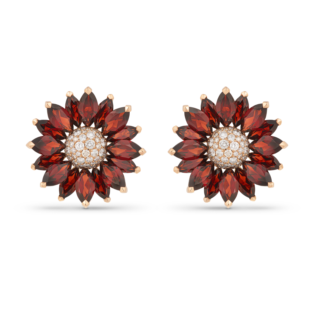 Daisy ring in gold, garnet and diamond