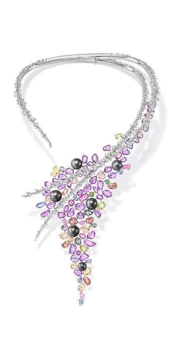 Atelier_Illimitable_Necklace__WG_South SeaPearlBlack_Diamond_TumbleSapphire