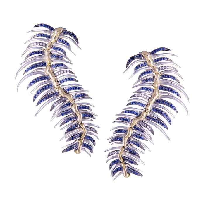 Gaelle-Khouri-caterpillar-ear-cuff-auverture