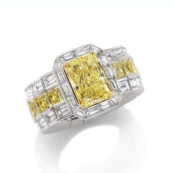 Xpandable yellow diamond ring 