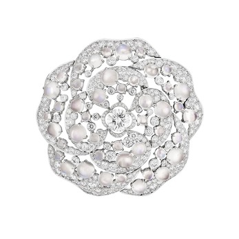 Quintessence moonstone brooch 