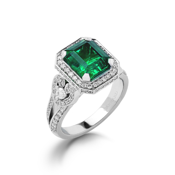 Jewelled Vault emerald ring with diamonds in 18k white gold 