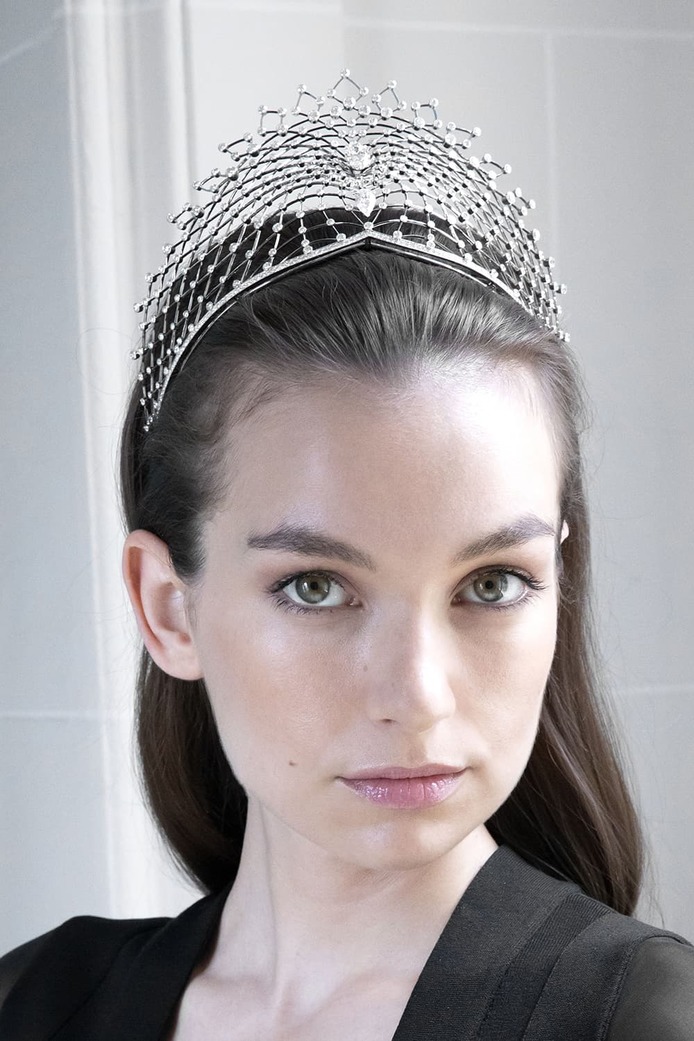 A contemporary diamond tiara 