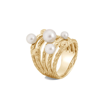 Textured yellow gold ring with pearls 