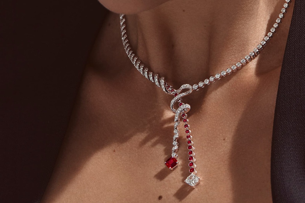 Torsade de Chaumet necklace with diamonds and rubies 