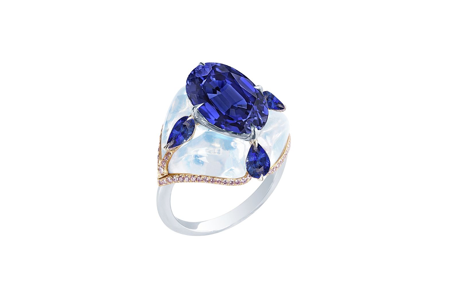 Sapphires: A Classic That is Anything But Classical