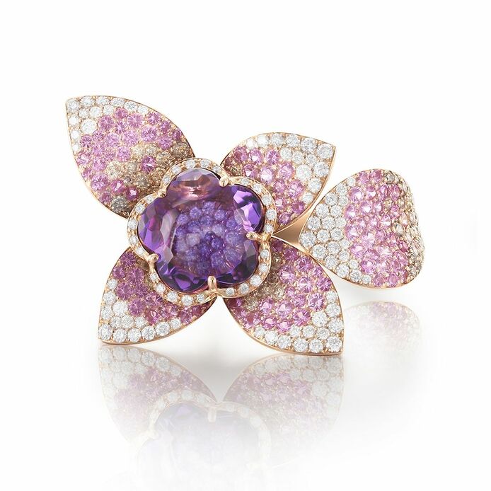 Giardini Segreti Haute Couture ring mounted on rose gold with amethyst, pink sapphire, white and champagne diamonds