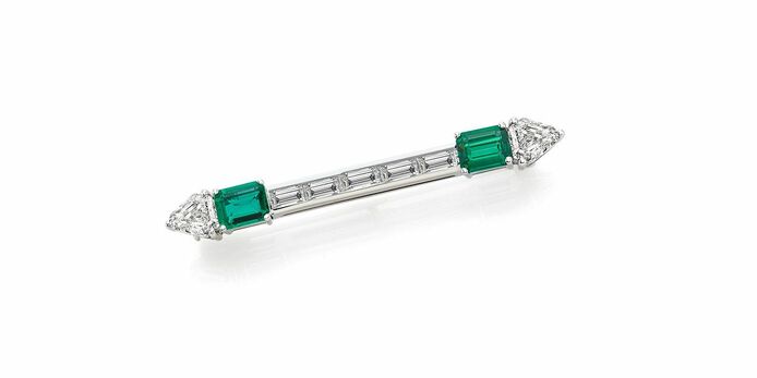 Emerald and diamond brooch 