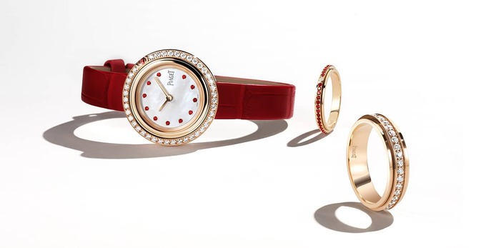 Possession watch in gold, mother of pearl, ruby and diamond 