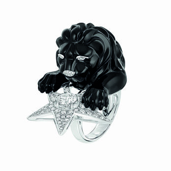 Constellation du Lion ring in white gold, onyx and diamond