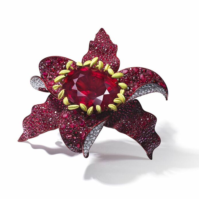  Enchanted Lily brooch in titanium, yellow gold, a oval rubellite of 265.9-cts, diamond, ruby, spinel and lacquer