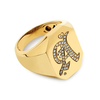 Initial Signet ring in gold and diamond 