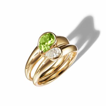 Ring in gold, peridot and diamond 