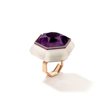 Ring in red gold, titanium, featuring a  65.94-ct amethyst, sapphire and diamond