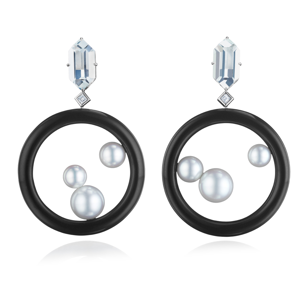 Earrings with goshenite, black jadeite, South Sea pearls and diamonds in platinum