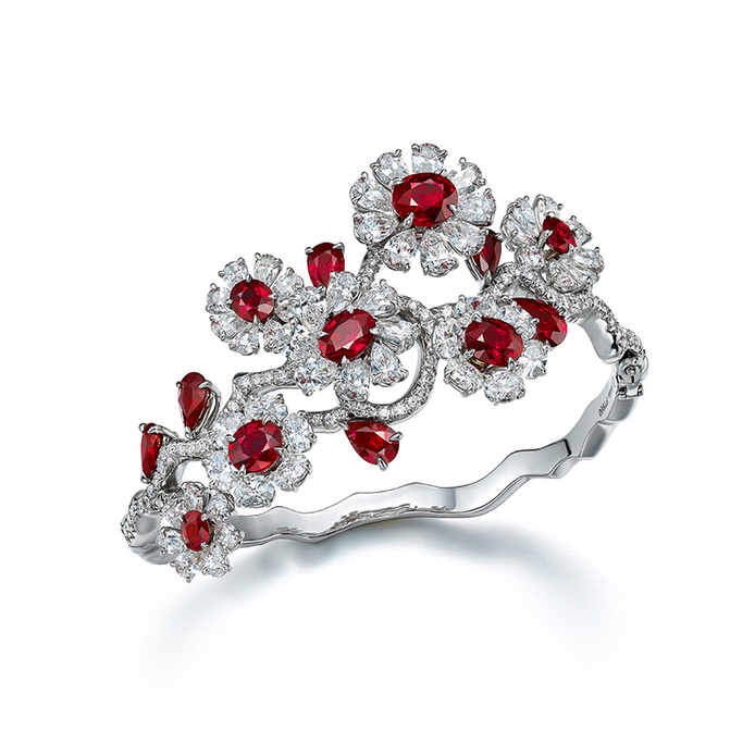 Faidee bracelet with pigeon blood Burmese rubies and diamonds in 18k white gold