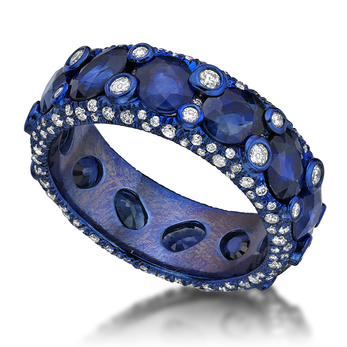 Saboo cuff in sapphires, diamonds and titanium 