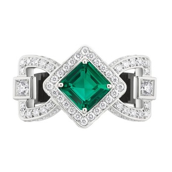 'Chain Attraction' collection ring with emerald, diamond and onyx in 18k white gold